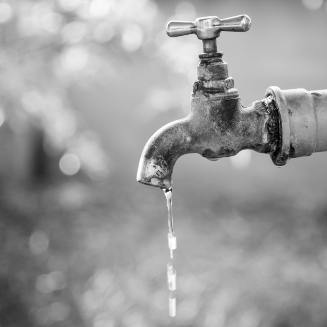 The Risks of Abnormal Free and Total Chlorine Levels in Humanitarian Water